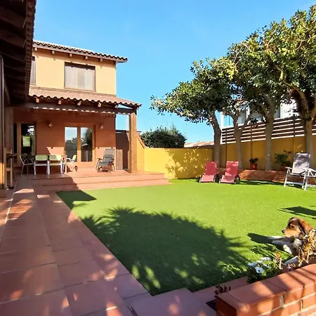 Casa Vila - Playa Y Montana